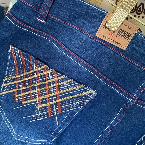 Jean's Denim handcrafted jeans plus blue dark wash Size 18W NWT Curve High rise - Picture 2 of 12